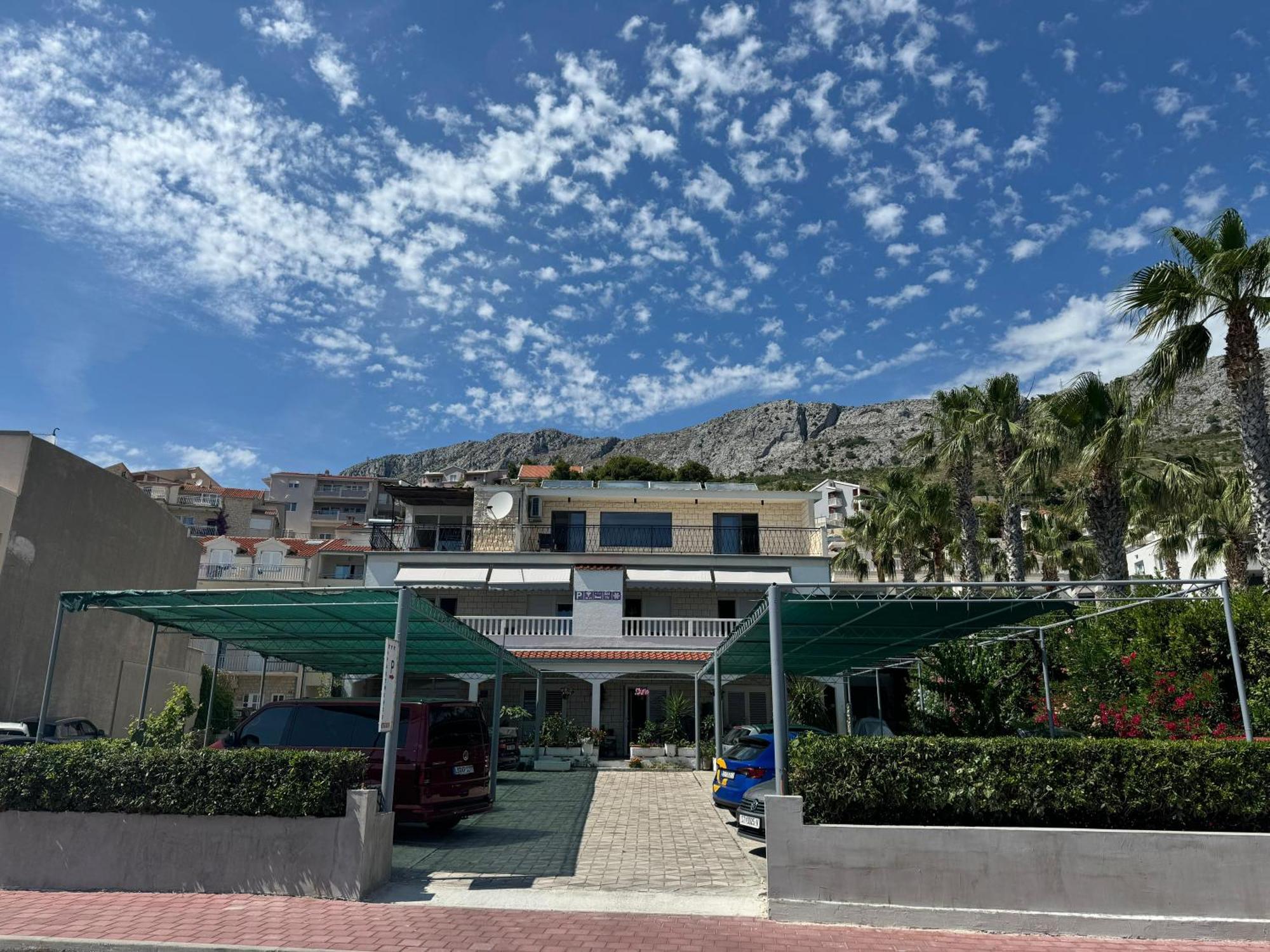 Apartmani “Kresimir” Omiš Exteriér fotografie