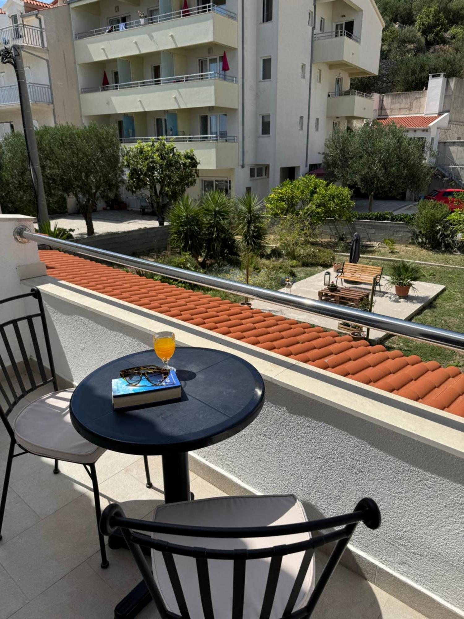 Apartmani “Kresimir” Omiš Exteriér fotografie